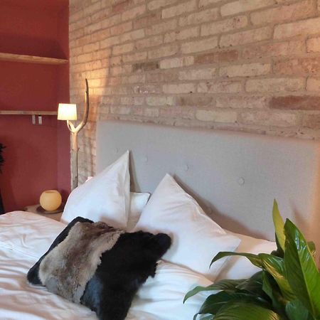 Casa Vella Del Panta Pensionat Riudecanyes Eksteriør billede